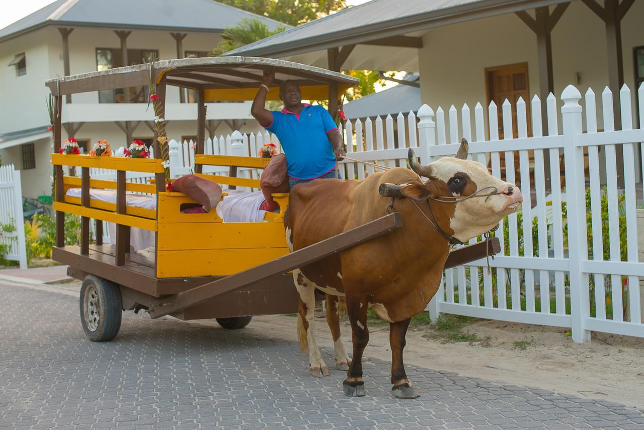 Le Nautique Waterfront Hotel La Digue Exterior photo